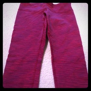 Lululemon Crops- Size 8